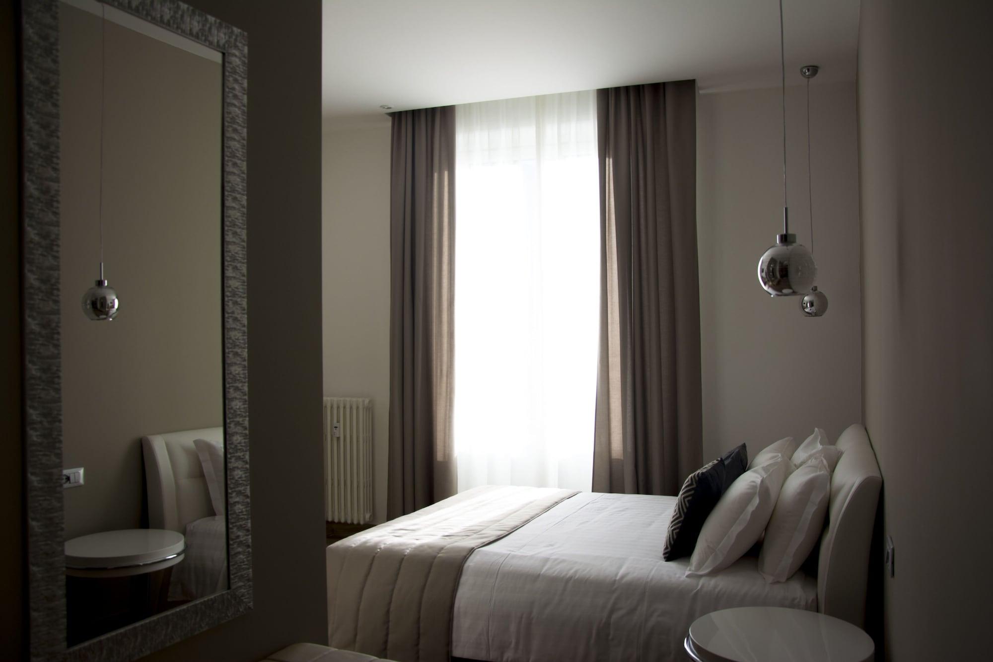 Aparthotel Durini มิลาน ภายนอก รูปภาพ